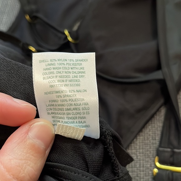 NWT Wild Fable Bikini Top | Keyhole Opening | Removable Pads | Black Swim Top - Picture 7 of 10